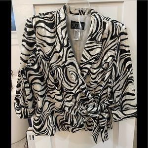 Alex Evenings Petite XLP Front Wrap and Tie at Waist—Lovely!